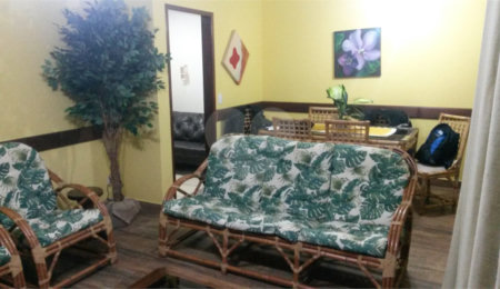 Apartamento à venda com 3 quartos, sendo 1 suíte,  em Jardim Enseada, Guarujá, SP