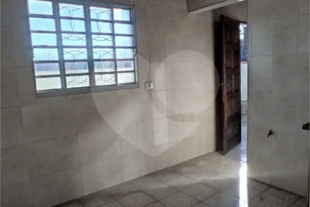 Terreno à venda com 3 quartos em Chora Menino, São Paulo, SP