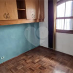 Sobrado à venda com 3 quartos, sendo 1 suíte, em Jardim Bonfiglioli, São Paulo, SP
