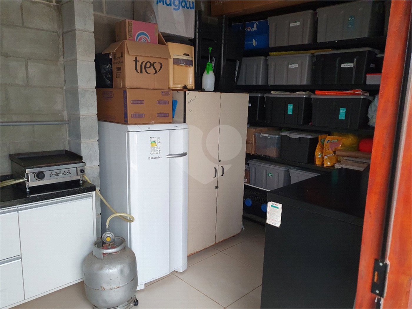 Casa à venda com 2 suítes no condomínio Residencial Bonanza I, Bom Jesus dos Perdões - SP