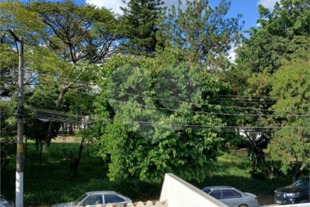 Sobrado à venda com 3 quartos, sendo 1 suíte, em Jardim Humaitá, São Paulo, SP