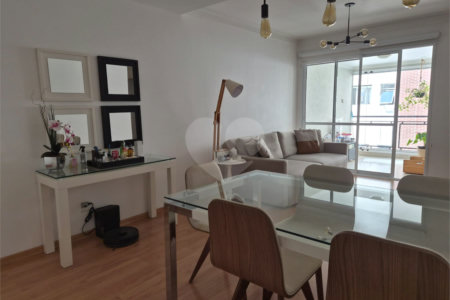 Apartamento à venda com 2 quartos, sendo 1 suíte, em Pinheiros, São Paulo, SP