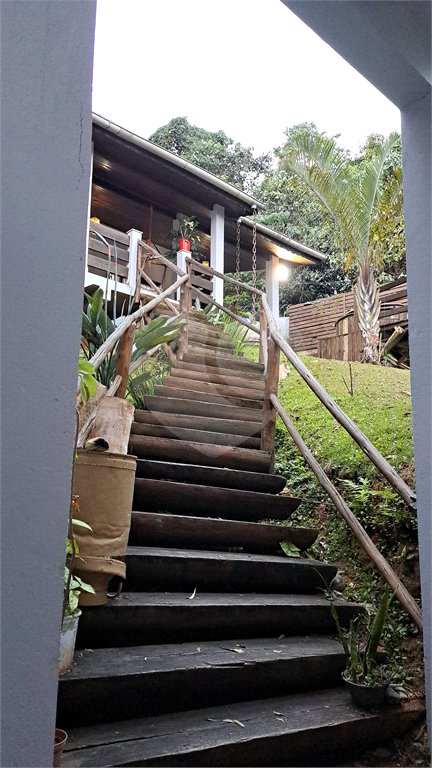 Casa à venda com 3 quartos, sendo 1 suíte, em Chácara Arantes, Mairiporã, SP
