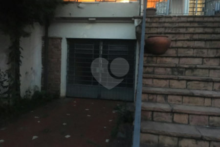 Casa à venda com 3 quartos, sendo 1 suíte, em Santana, São Paulo, SP