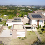 Casa à venda com 4 quartos, sendo 2 suítes, no condomínio Residencial Jardim Primavera, Louveira - SP