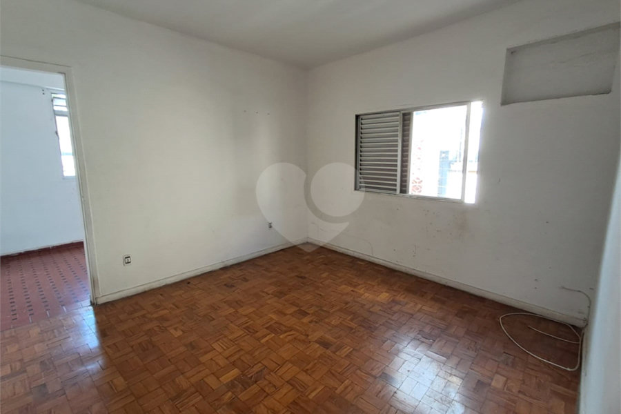 Sobrado à venda com 4 quartos em Parada Inglesa, São Paulo, SP