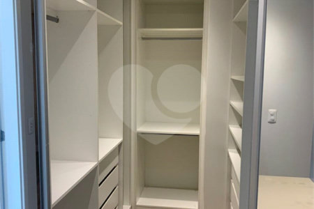 Apartamento à venda com 3 suítes em Cidade Mãe do Céu, São Paulo, SP