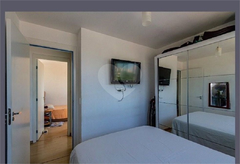Apartamento à venda com 2 quartos em Parque Industrial Tomas Edson, São Paulo, SP