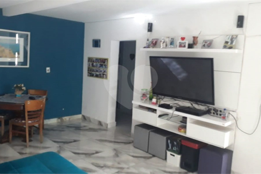 Casa à venda com 2 quartos no condomínio Estrada Lázaro Amâncio de Barros,117, São Paulo - SP