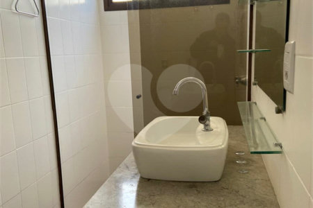 Apartamento à venda com 3 suítes no Centro, Araraquara, SP