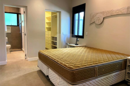 Casa à venda ou para alugar com 3 suítes em Tanque, Atibaia, SP