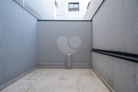 Casa à venda com 2 quartos no condomínio Residencial Laura, São Paulo - SP