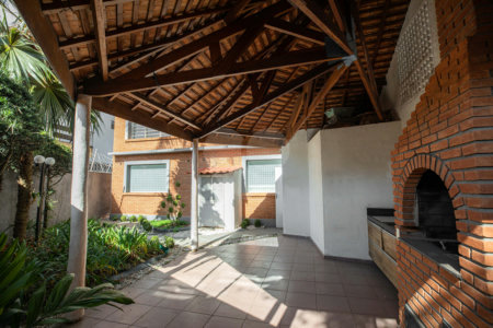 Sobrado à venda ou para alugar com 5 quartos em Alto da Lapa, São Paulo, SP