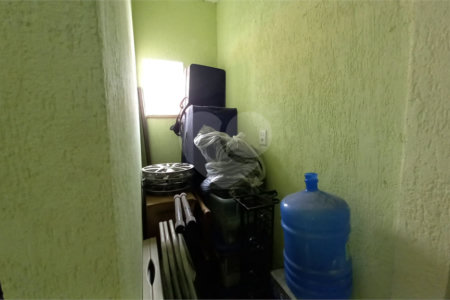 Sobrado à venda com 3 quartos em Jardim Regina, São Paulo, SP