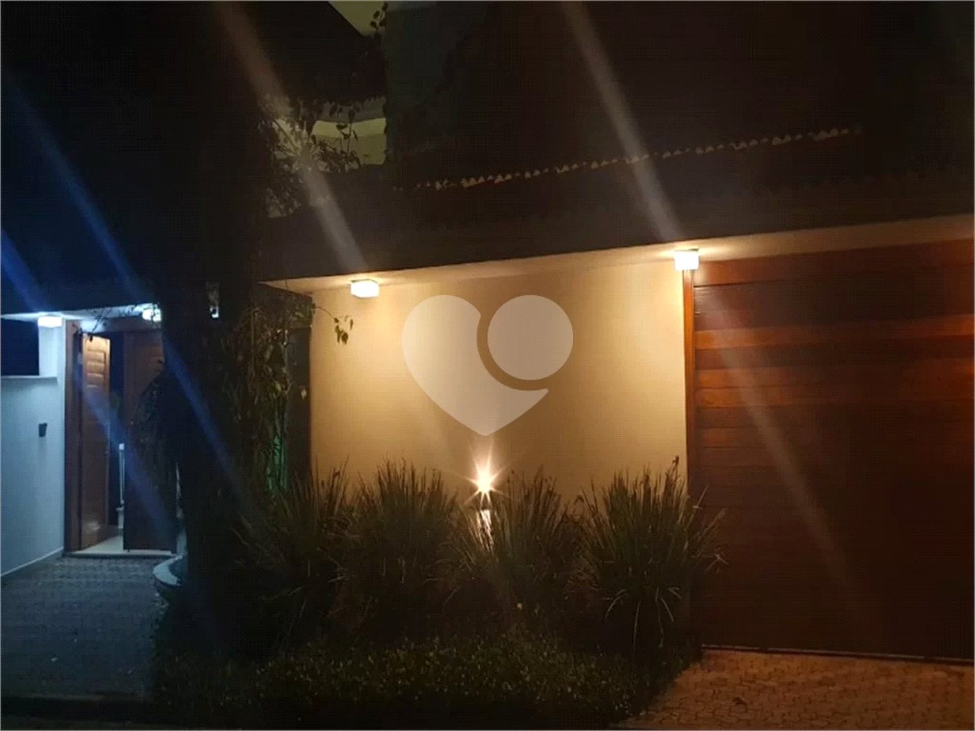 Casa à venda com 3 suítes no condomínio Parque Imperial da Cantareira, Mairiporã - SP