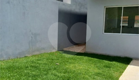 Sobrado à venda com 2 quartos, sendo 1 suíte,  em Terras de São José, Mairinque, SP
