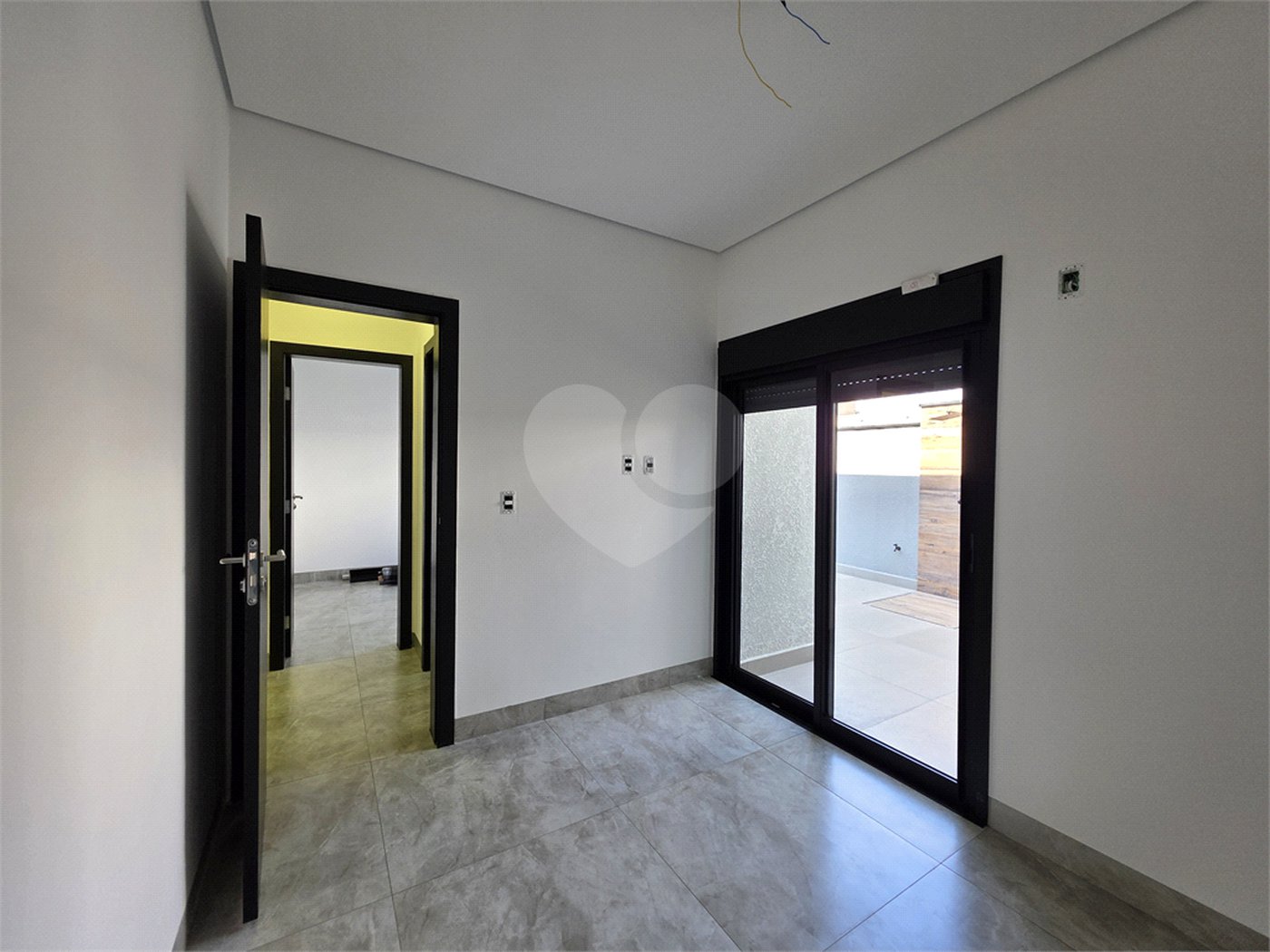 Casa à venda com 3 quartos, sendo 1 suíte, no condomínio Reserva Ipanema I, Sorocaba - SP