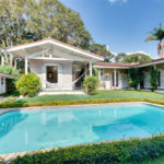 Casa Térrea à venda com 3 suítes em Interlagos, São Paulo, SP