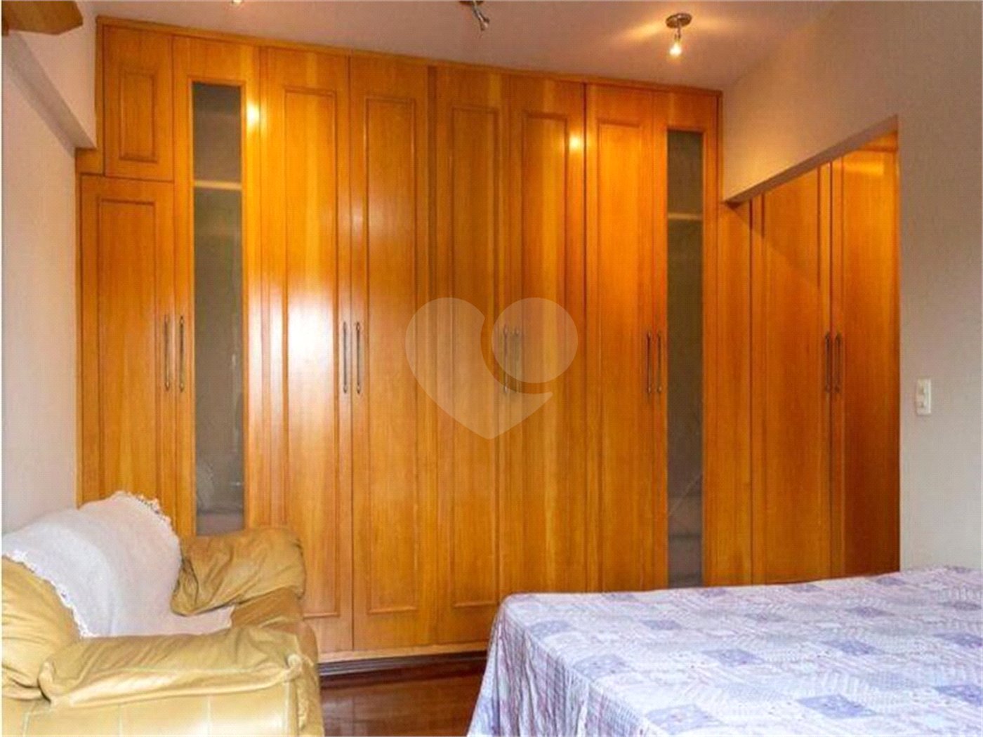 Apartamento à venda ou para alugar com 4 suítes em Jardim da Saúde, São Paulo, SP