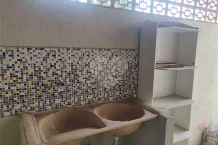 Sobrado à venda com 4 quartos em Jardim Limoeiro, São José dos Campos, SP