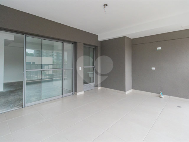Apartamento à venda com 2 suítes em Jardim Prudência, São Paulo, SP