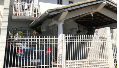 Sobrado à venda com 2 suítes no Centro, Bom Jesus dos Perdões, SP