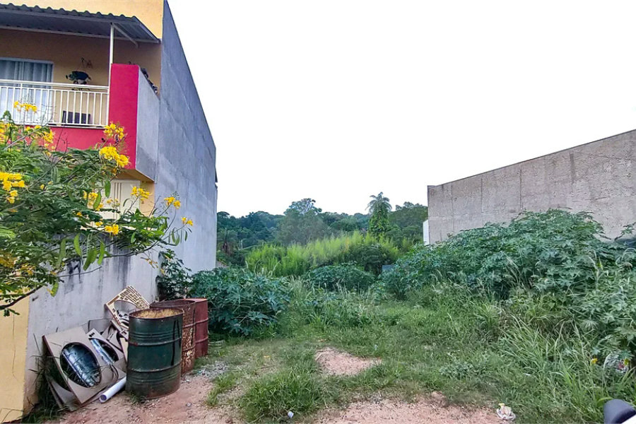 Lote comercial 452m² em na Av Isette Correa Fontão