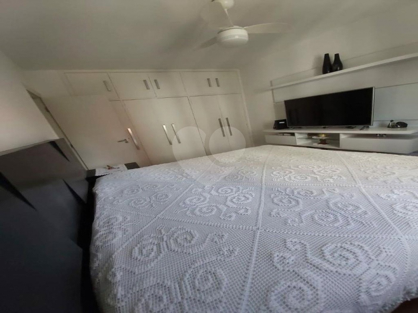 Apartamento à venda com 3 quartos, sendo 1 suíte, em Vila Andrade, São Paulo, SP