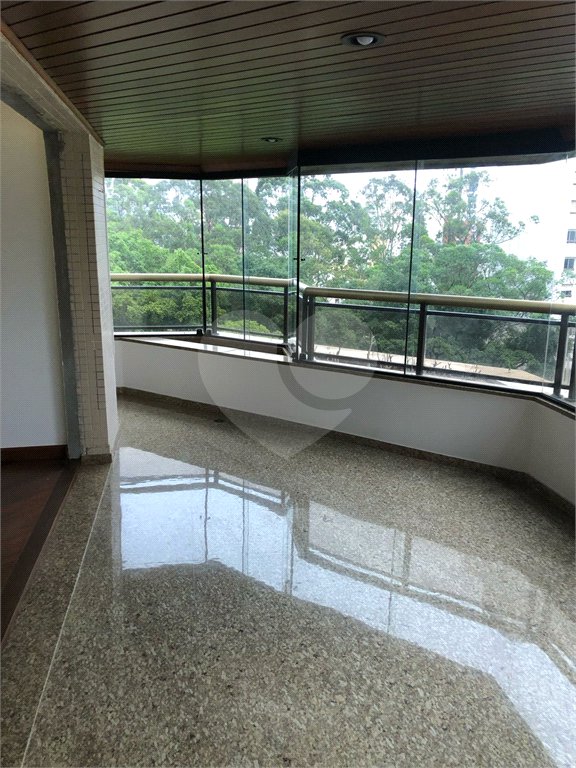 Apartamento à venda com 4 suítes em Vila Suzana, São Paulo, SP