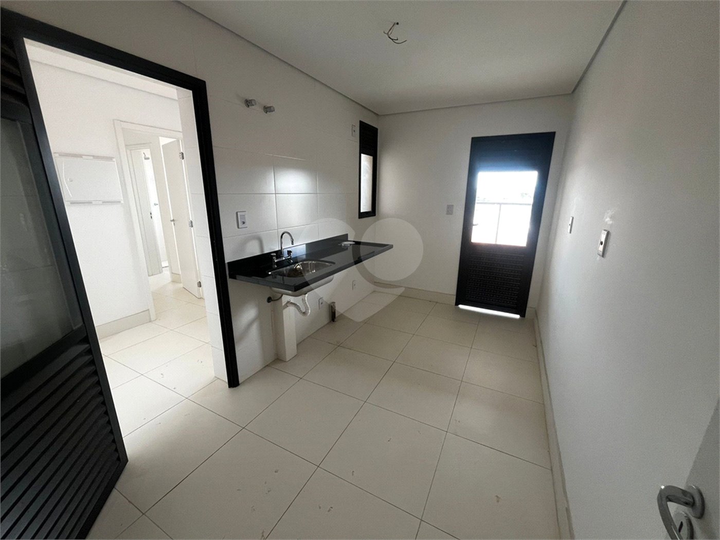 Apartamento à venda com 3 suítes no Centro, Itapetininga, SP
