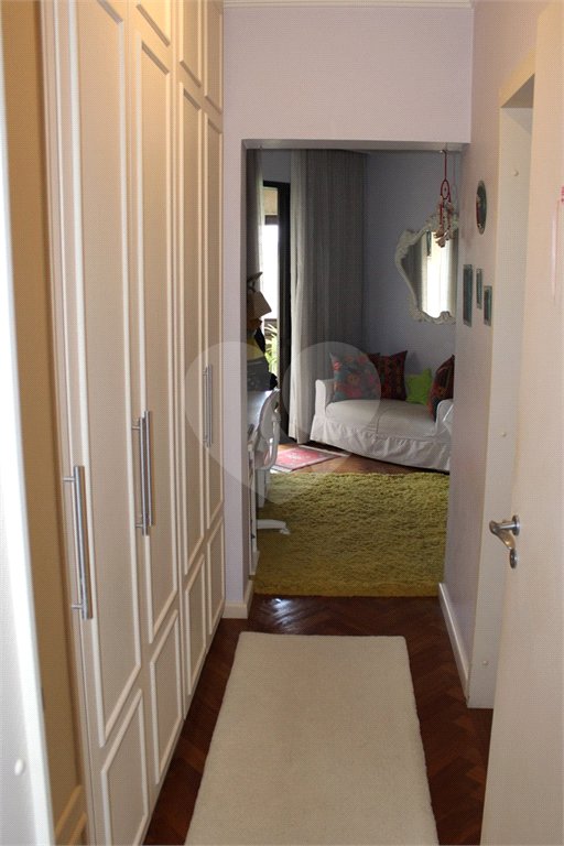 Apartamento à venda com 4 quartos, sendo 3 suítes,  em Vila Suzana, São Paulo, SP