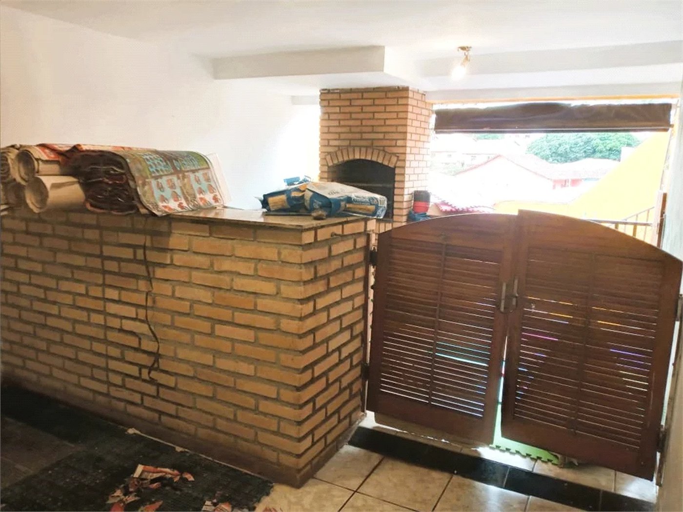 Sobrado à venda com 3 suítes em Jardim Londrina, São Paulo, SP