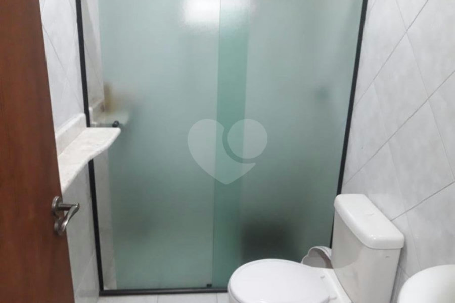 Sobrado à venda com 6 quartos, sendo 2 suítes, em Horto Florestal, São Paulo, SP