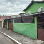 Sobrado espaçoso em São Miguel Paulista com 5 dormitórios e 5 vagas.
