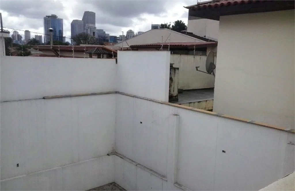 Casa à venda com 4 suítes em Vila Cordeiro, São Paulo, SP