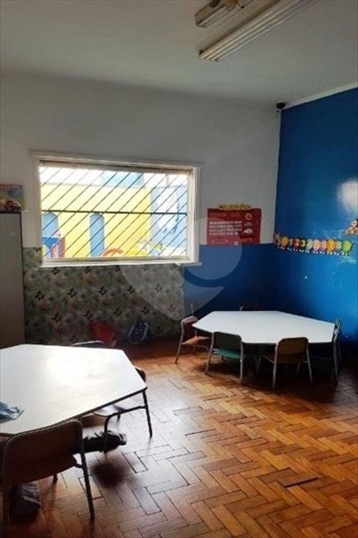 Sobrado à venda com 4 quartos, sendo 1 suíte, em Vila Monumento, São Paulo, SP