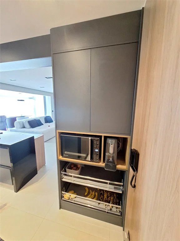 Apartamento à venda com 4 quartos, sendo 2 suítes, em Vila Anastácio, São Paulo, SP
