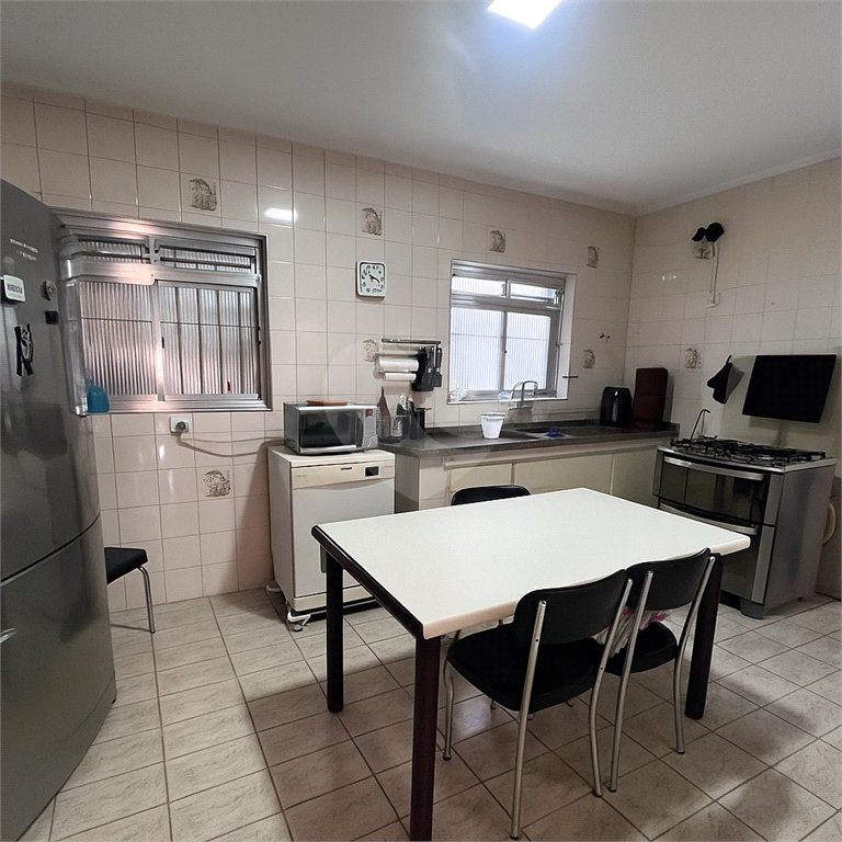 Sobrado à venda com 4 quartos, sendo 2 suítes, em Jardim São Paulo(zona Norte), São Paulo, SP