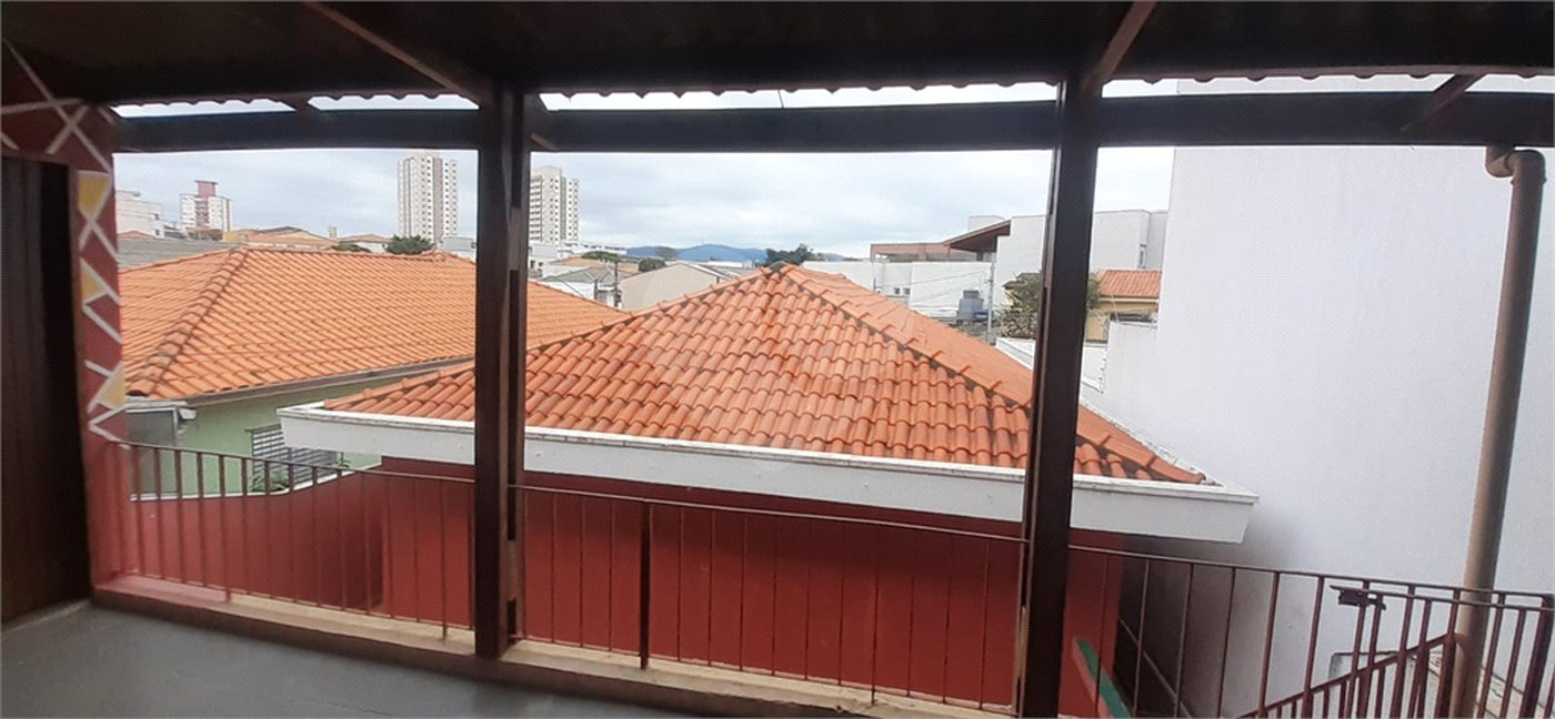 Casa à venda com 3 quartos, sendo 1 suíte, em Vila Gustavo, São Paulo, SP