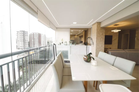 Apartamento à venda com 3 quartos, sendo 1 suíte,  em Vila Dom Pedro II, São Paulo, SP
