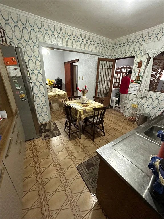 Casa à venda com 3 quartos em Parque Sonia, São Paulo, SP