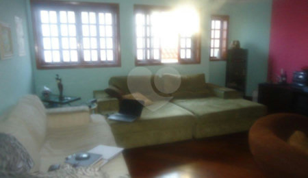 Casa em condomínio à venda com 3 suítes em Vila Gustavo, São Paulo, SP