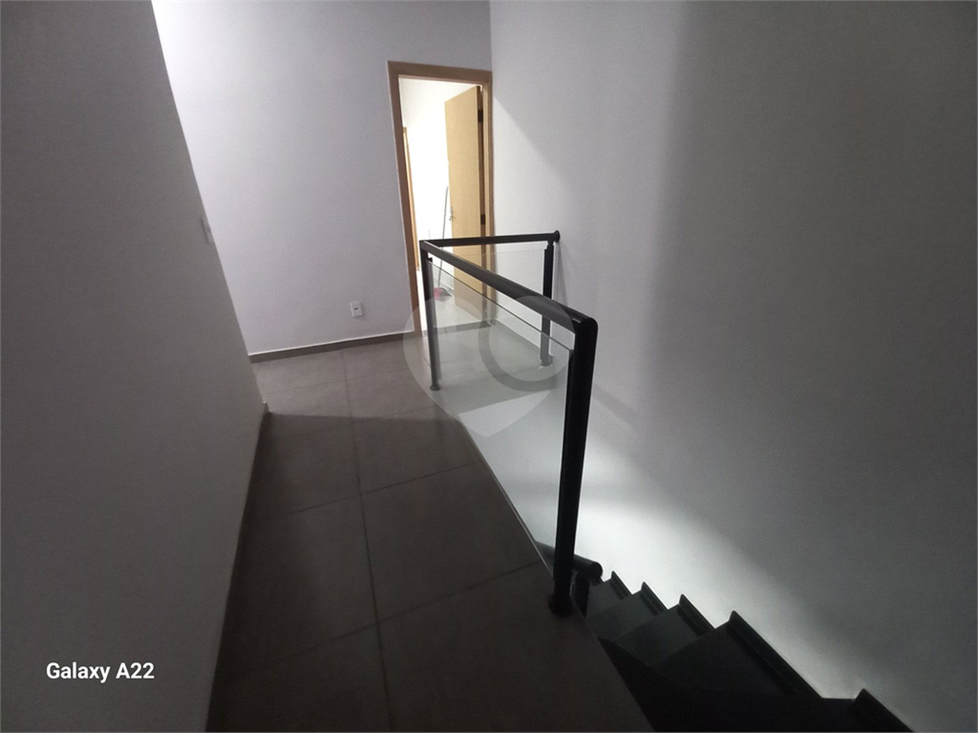 Sobrado à venda com 3 quartos, sendo 1 suíte, em Guaiaúna, São Paulo, SP