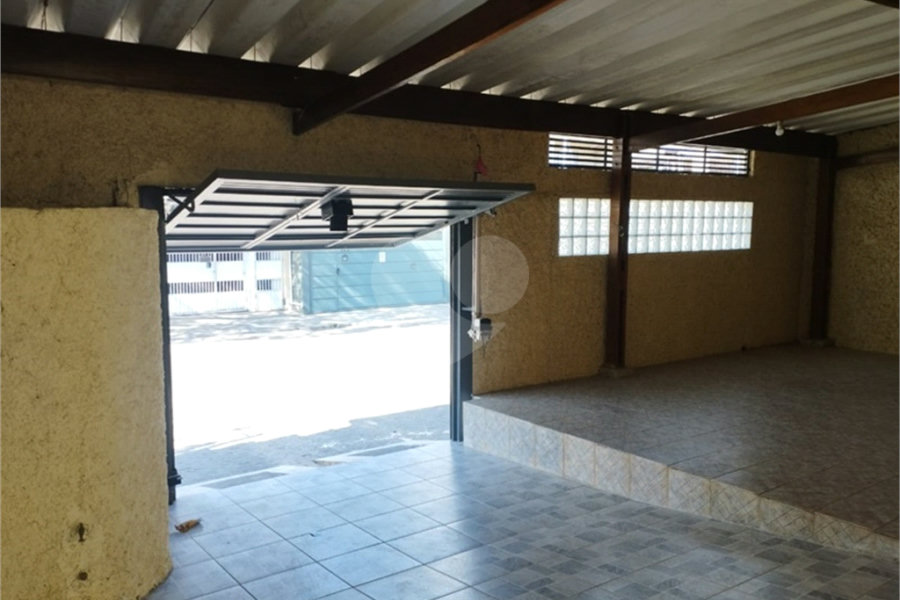 Casa à venda com 3 quartos, sendo 1 suíte, em Imirim, São Paulo, SP