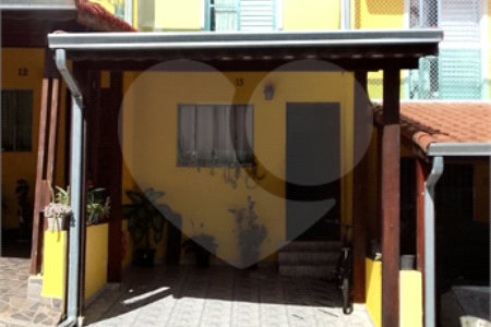 Casa à venda com 2 quartos no condomínio Residencial Armênia, Ferraz de Vasconcelos - SP