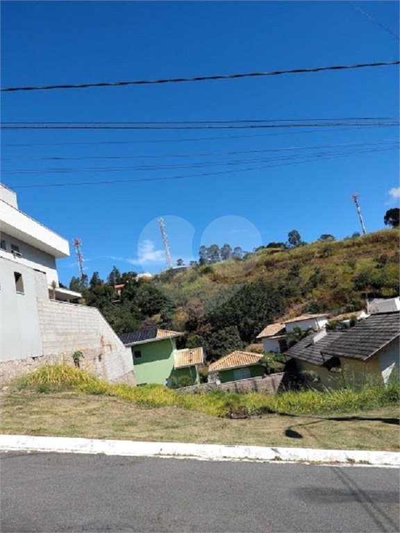 Terreno à venda com 1 suíte em Pinheirinho, Vinhedo, SP