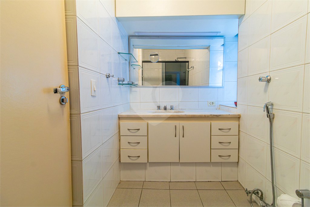 Apartamento à venda com 3 quartos em Santo Amaro, São Paulo, SP