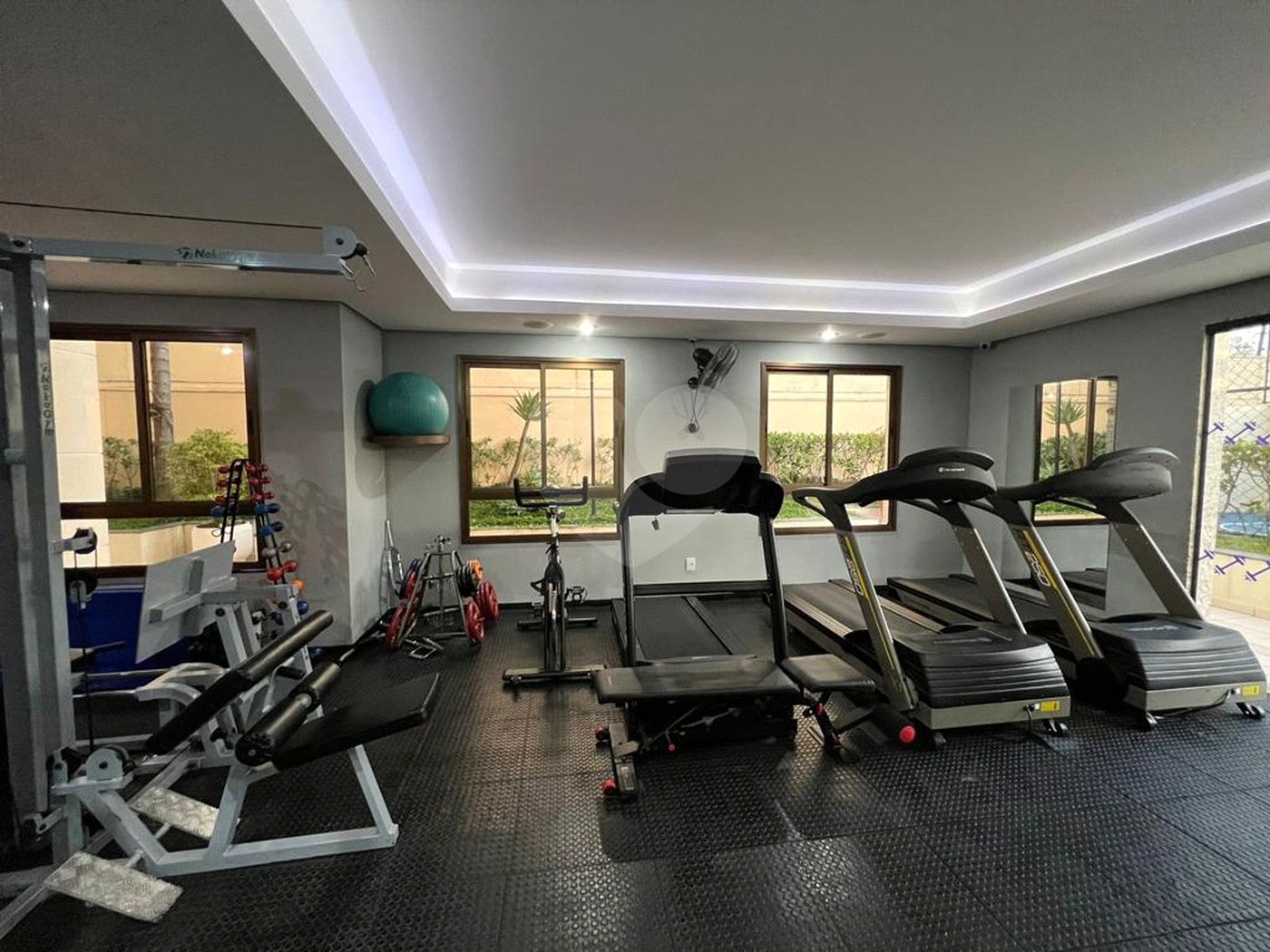 Apartamento à venda com 3 quartos, sendo 1 suíte, em Santa Teresinha, São Paulo, SP