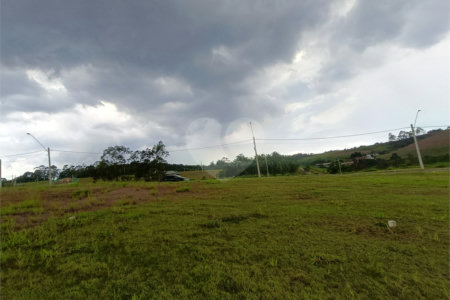 Terreno à venda no condomínio Paradise Garden, Mogi das Cruzes - SP