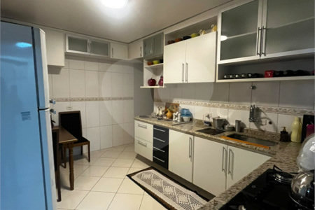 Sobrado à venda com 5 quartos, sendo 3 suítes, em Jardim Jaraguá (são Domingos), São Paulo, SP